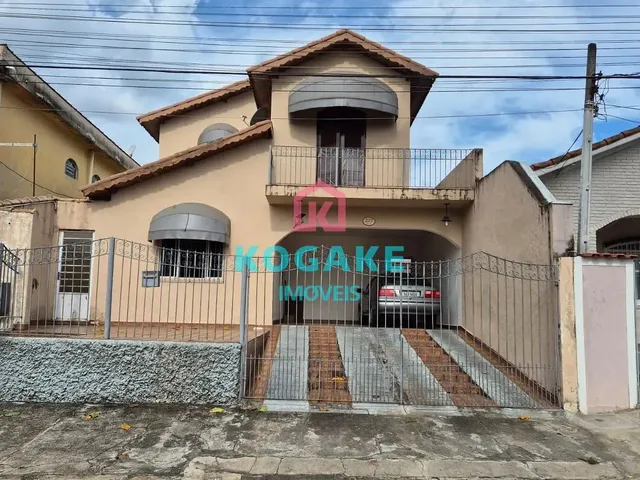 Sobrado com 250m² 3 quartos e 3 banheiros, à venda, no bairro Bosque dos Eucaliptos em São José Dos Campos