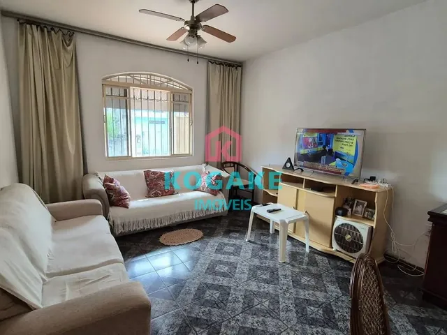 Sobrado com 250m² 3 quartos e 3 banheiros, à venda, no bairro Bosque dos Eucaliptos em São José Dos Campos