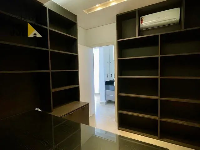 Sobrado com 423m² 3 quartos e 4 banheiros, à venda, no bairro Residencial Colinas em Caçapava