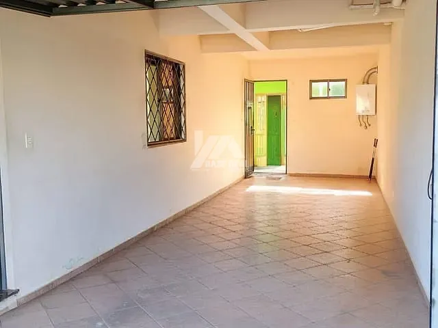 Sobrado com 288m² 5 quartos e 3 banheiros, à venda ou para alugar, no bairro Contorno em Ponta Grossa