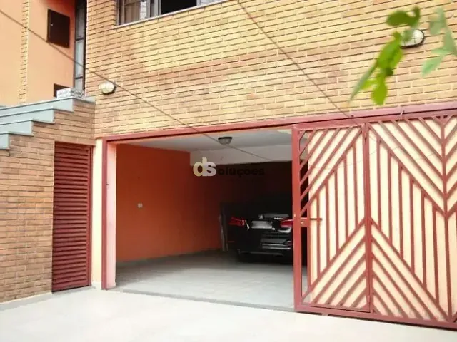 Sobrado 3 quartos e 4 banheiros, à venda, no bairro Vila Yara em São Paulo
