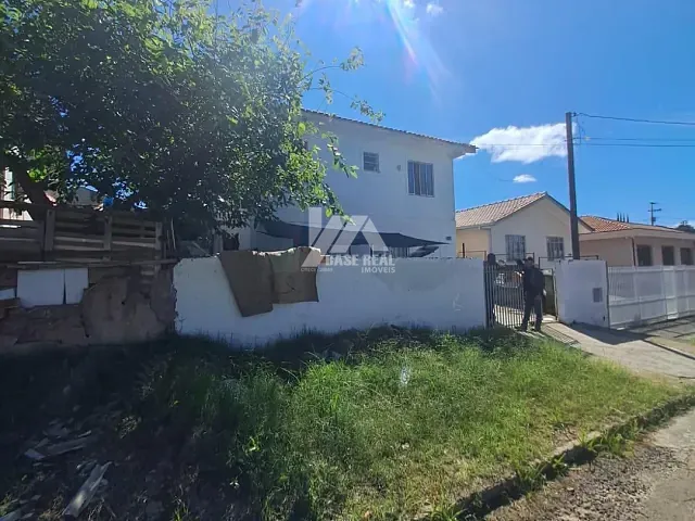 Sobrado com 149m² 3 quartos e 2 banheiros, à venda, no bairro Boa Vista em Ponta Grossa