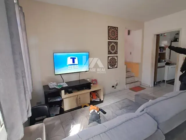 Sobrado com 149m² 3 quartos e 2 banheiros, à venda, no bairro Boa Vista em Ponta Grossa