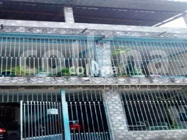 Sobrado 6 quartos e 2 banheiros, à venda, no bairro Jardim Rosa Maria em Carapicuíba