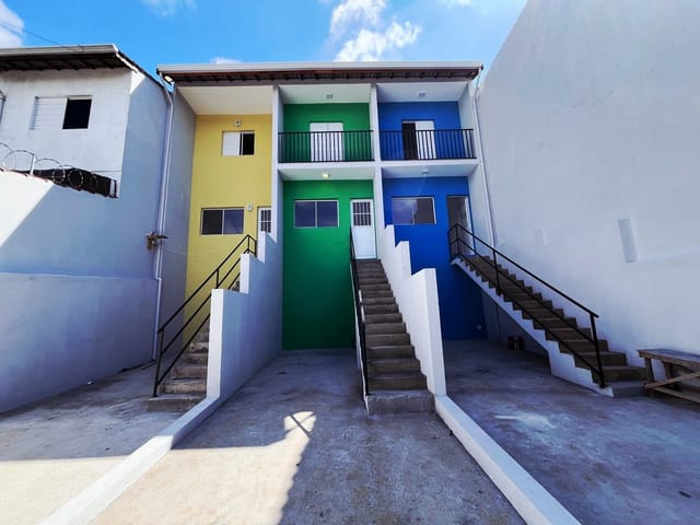Sobrado 2 quartos e 1 banheiro, à venda, no bairro Jardins em Bragança Paulista