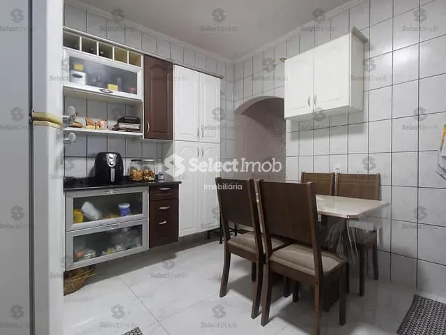 Sobrado com 138m² 2 quartos e 2 banheiros, à venda, no bairro Vila Flórida em Mauá