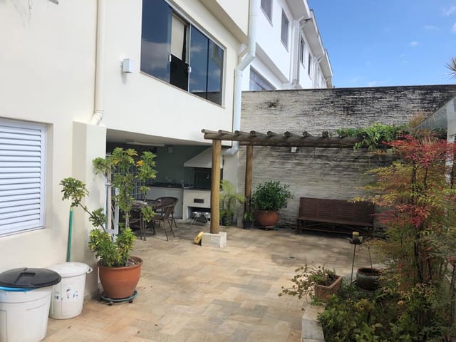 Sobrado com 250m² 5 quartos e 4 banheiros, à venda, no bairro Jardim da Glória em São Paulo