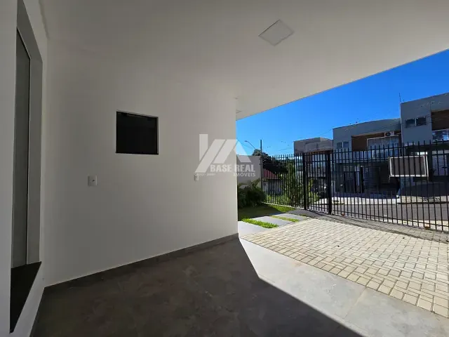 Sobrado com 125m² 3 quartos e 4 banheiros, à venda, no bairro Estrela em Ponta Grossa