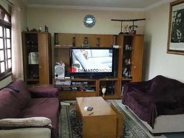 Sobrado com 210m² 3 quartos e 1 banheiro, à venda, no bairro Osvaldo Cruz em São Caetano do Sul