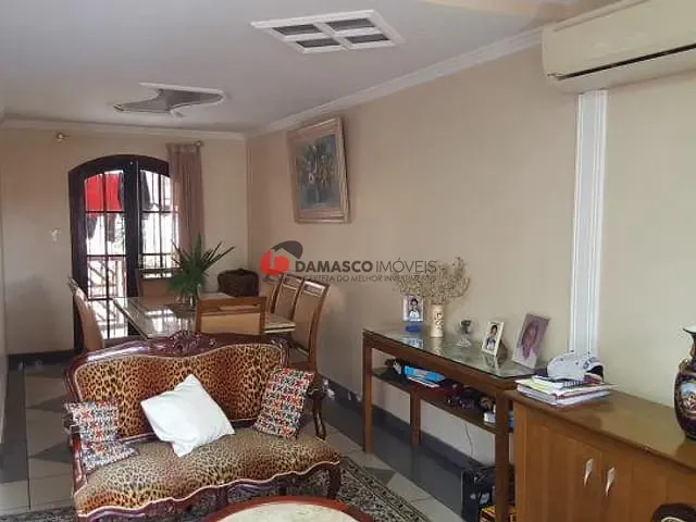 Sobrado com 210m² 3 quartos e 1 banheiro, à venda, no bairro Osvaldo Cruz em São Caetano do Sul