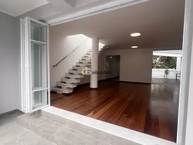 Sobrado 3 quartos e 3 banheiros, à venda, no bairro Vila Pompéia em São Paulo