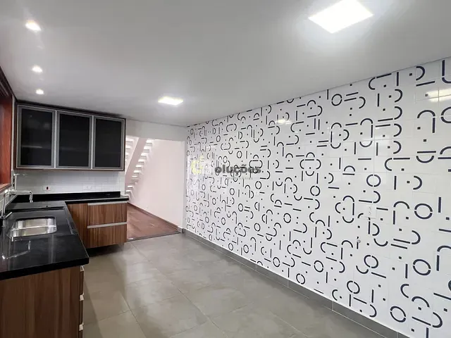 Sobrado 3 quartos e 3 banheiros, à venda, no bairro Vila Pompéia em São Paulo