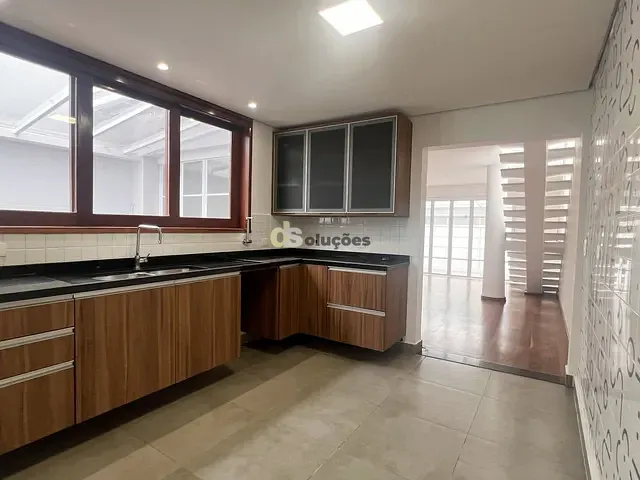 Sobrado 3 quartos e 3 banheiros, à venda, no bairro Vila Pompéia em São Paulo