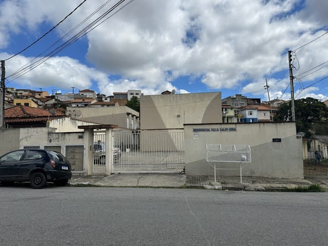 Sobrado 2 quartos e 1 banheiro, à venda, no bairro Lavapés em Bragança Paulista