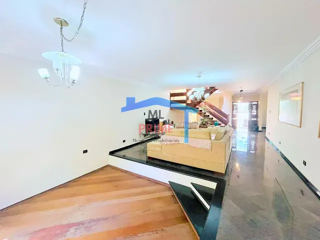 Sobrado com 434m² 4 quartos e 5 banheiros, à venda, no bairro Jardim Avelino em São Paulo