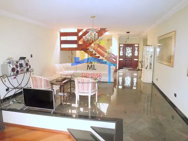 Sobrado com 434m² 4 quartos e 5 banheiros, para alugar, no bairro Jardim Avelino em São Paulo