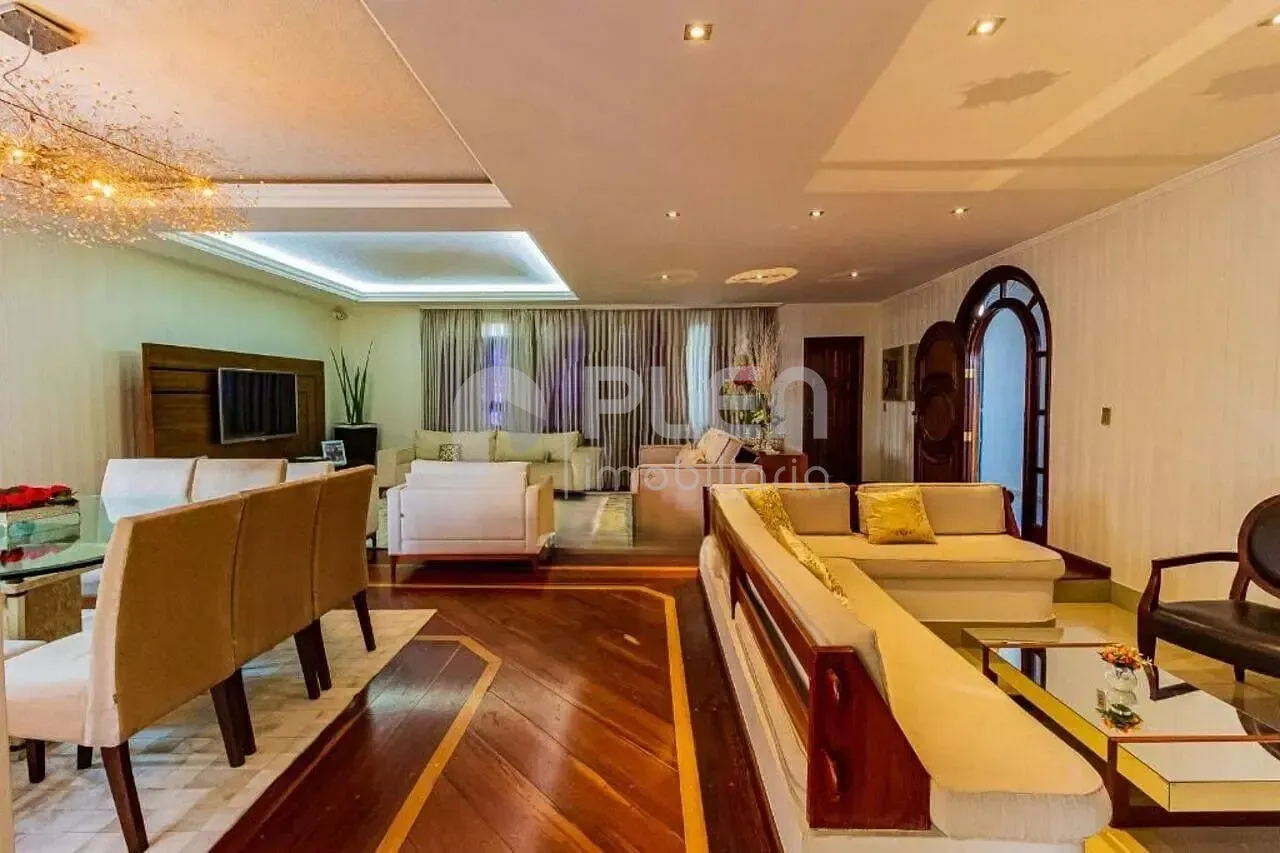 Casa de 5 quartos à venda em Tremembé, São Paulo