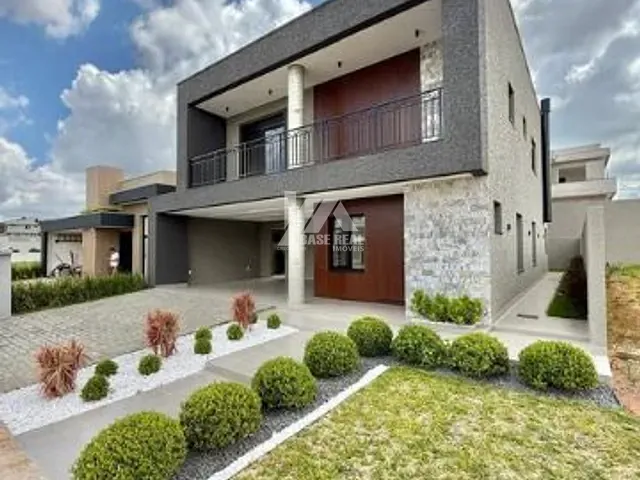 Sobrado com 310m² 3 quartos e 2 banheiros, à venda ou para alugar, no bairro Jardim Carvalho em Ponta Grossa