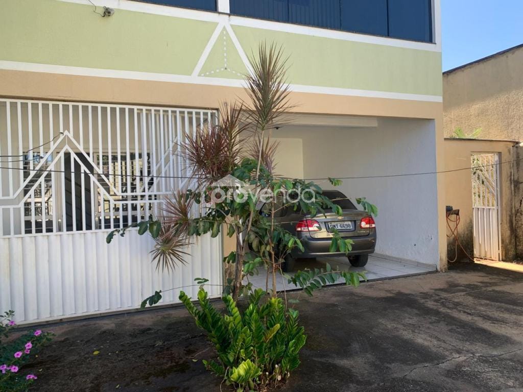 Sobrado, 3 quartos, 250 m² - Foto 1