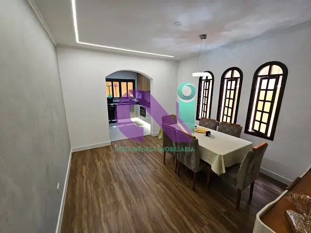 Sobrado com 117m² 3 quartos e 2 banheiros, à venda, no bairro Jaguaribe em Osasco