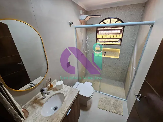 Sobrado com 117m² 3 quartos e 2 banheiros, à venda, no bairro Jaguaribe em Osasco
