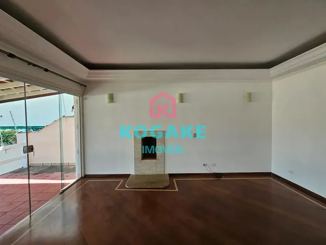 Sobrado com 375m² 3 quartos e 3 banheiros, à venda, no bairro Jardim Esplanada II em São José Dos Campos