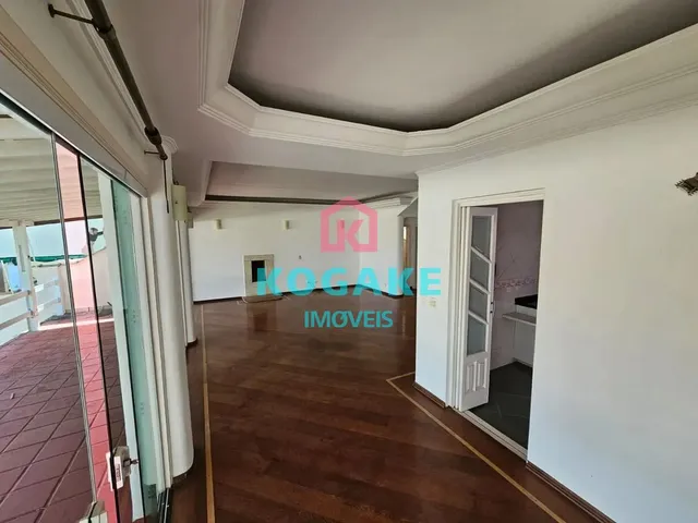Sobrado com 375m² 3 quartos e 3 banheiros, à venda, no bairro Jardim Esplanada II em São José Dos Campos