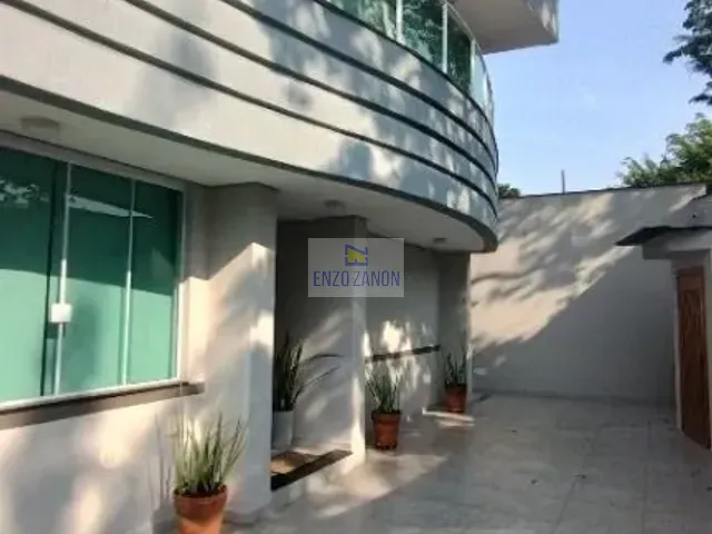 Sobrado com 633m² 4 quartos e 8 banheiros, à venda, no bairro Parque dos Pássaros em São Bernardo do Campo