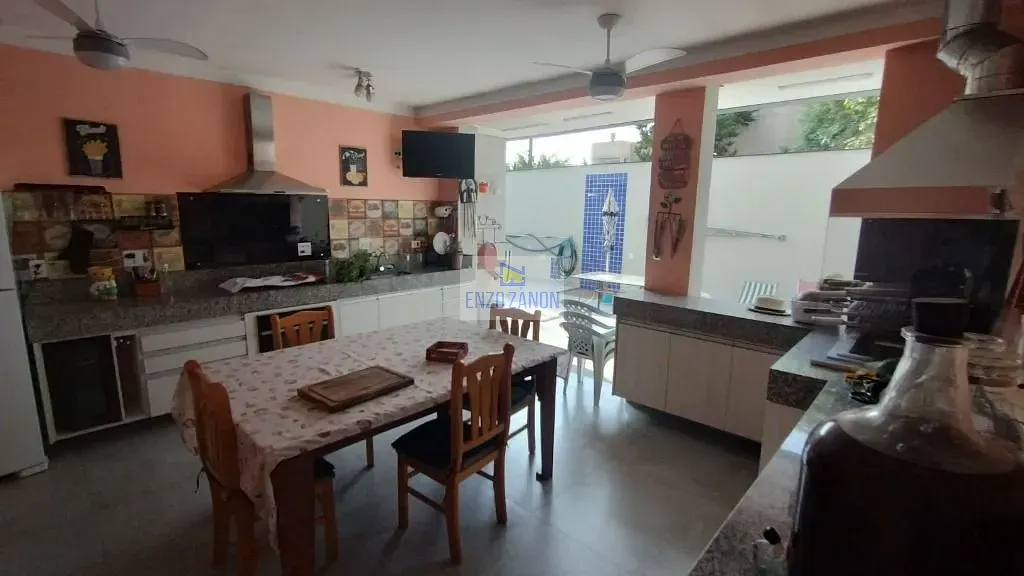 Sobrado, 4 quartos, 650 m² - Foto 37