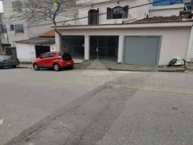 Sobrado com 156m² 3 quartos e 2 banheiros, à venda, no bairro Parque São Vicente em Mauá