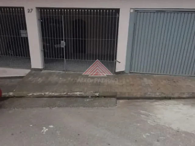 Sobrado com 156m² 3 quartos e 2 banheiros, à venda, no bairro Parque São Vicente em Mauá