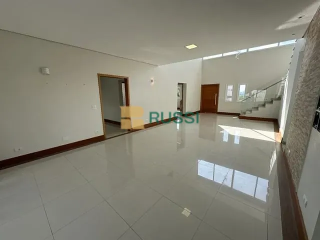 Sobrado com 900m² 6 quartos e 8 banheiros, para alugar, no bairro Condomínio Reserva do Paratehy em São José dos Campos