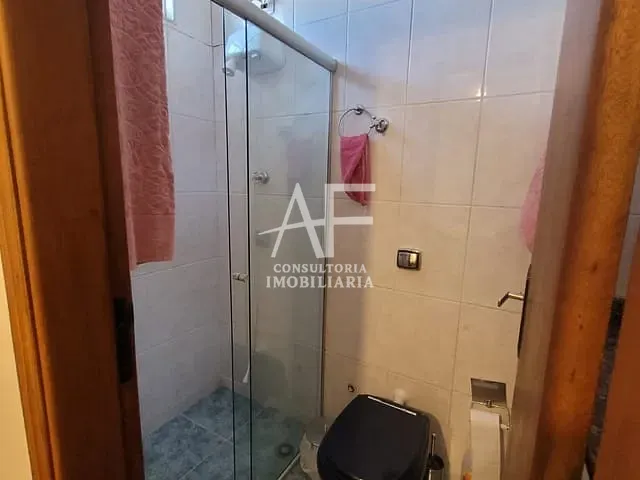 Sobrado com 228m² 3 quartos e 4 banheiros, à venda, no bairro Centro em Taubaté