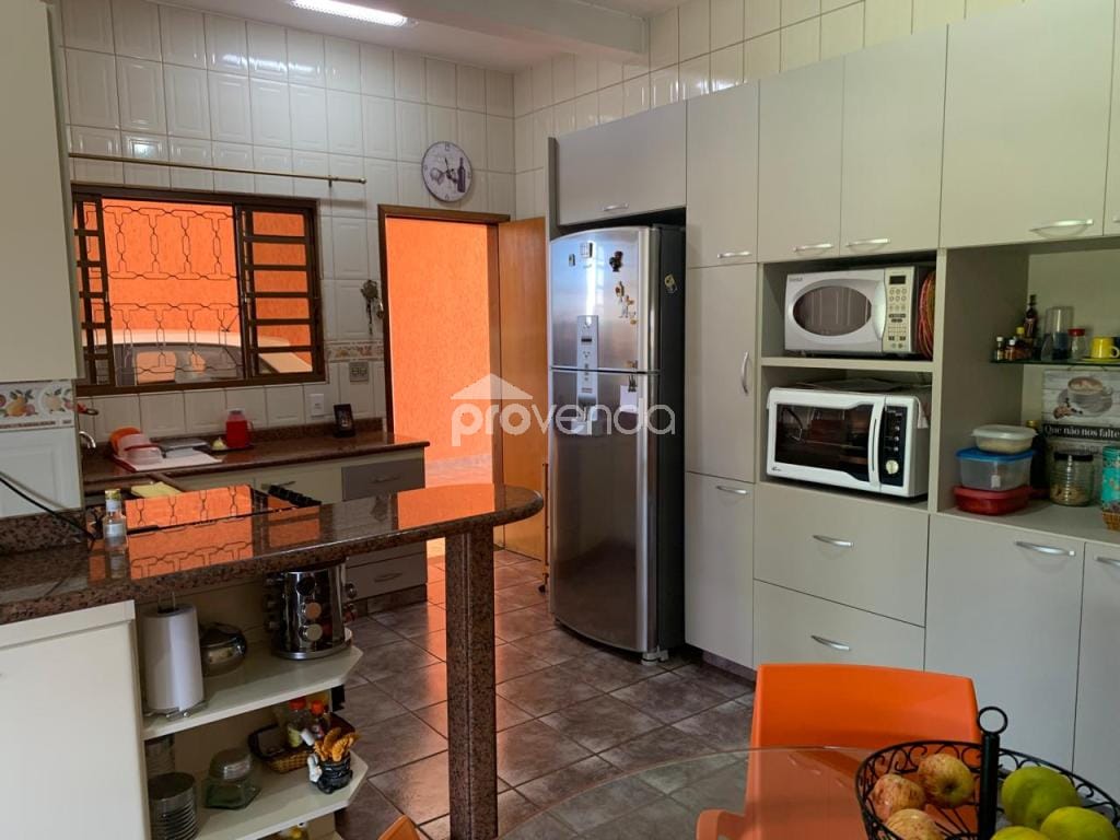 Sobrado, 4 quartos, 220 m² - Foto 4