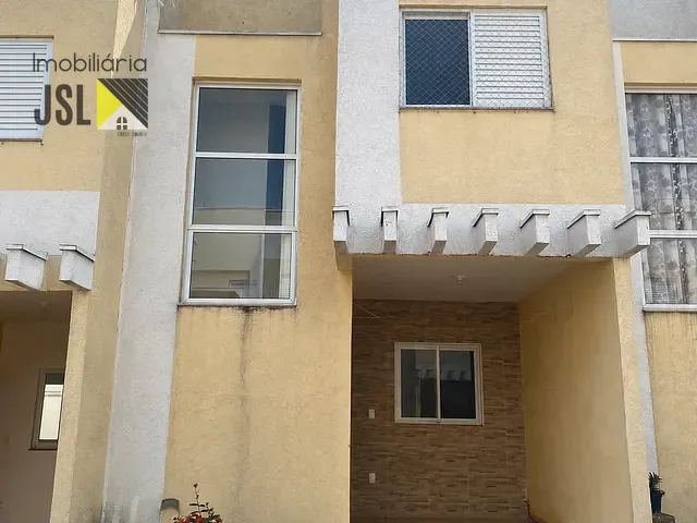 Sobrado 2 quartos e 1 banheiro, à venda, no bairro Parque Residencial Nova Caçapava em Caçapava