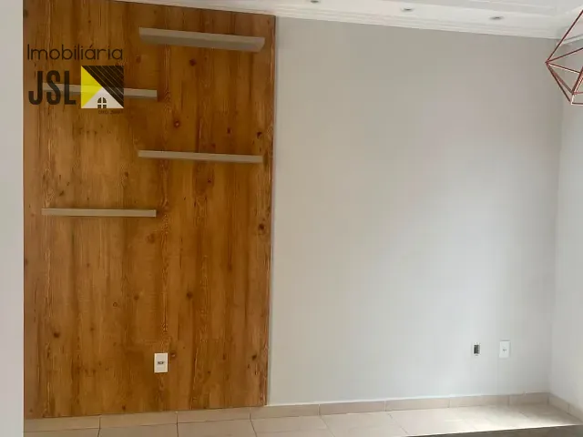 Sobrado 2 quartos e 1 banheiro, à venda, no bairro Parque Residencial Nova Caçapava em Caçapava