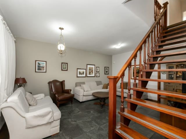 Foto do Sobrado - Sobrado para venda em Jardim Petrópolis com 3 quartos , 162m² | Lares e Andares Imóveis