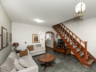 Foto do Sobrado-Sobrado para venda em Jardim Petrópolis com 3 quartos, 162m²
