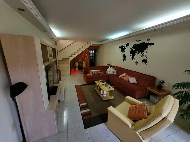Sobrado com 297m² 3 quartos e 3 banheiros, à venda, no bairro Sítio da Figueira em São Paulo