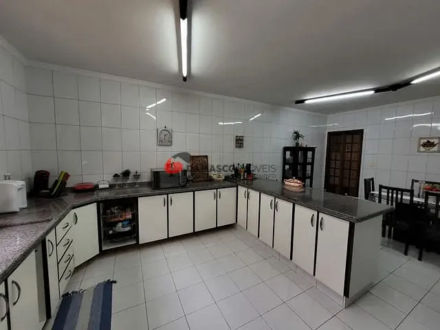 Sobrado com 297m² 3 quartos e 3 banheiros, à venda, no bairro Sítio da Figueira em São Paulo
