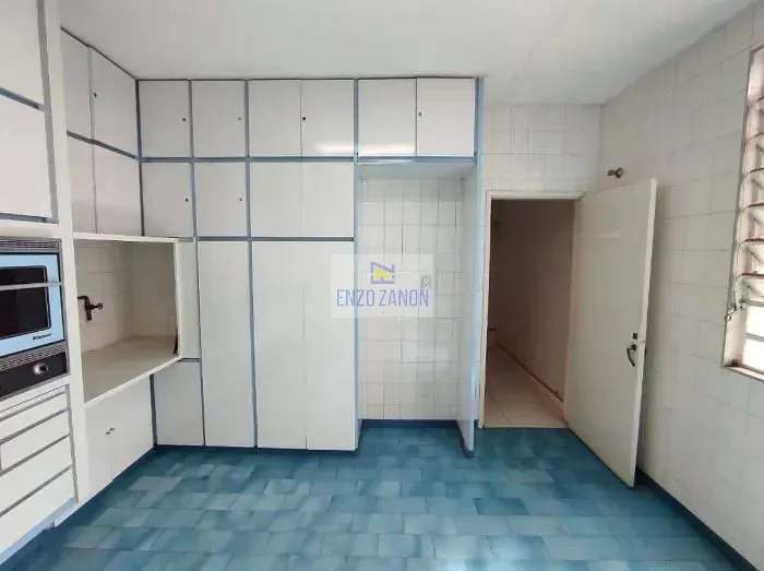 Sobrado, 9 quartos, 481 m² - Foto 4