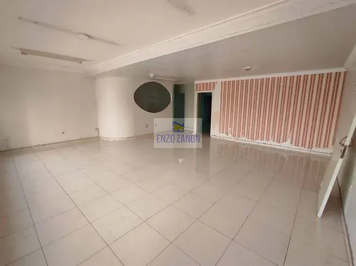 Sobrado, 9 quartos, 481 m² - Foto 2
