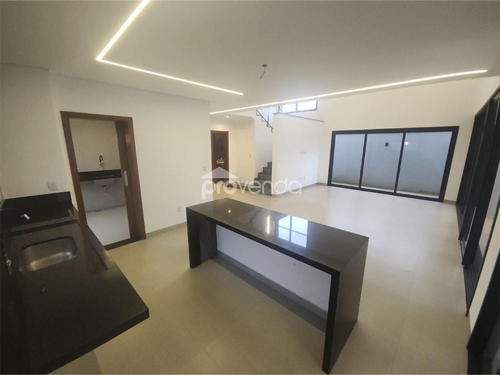 Sobrado, 4 quartos, 251 m² - Foto 5