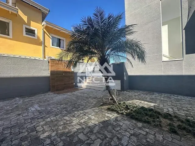 Casa com 120m² 3 quartos e 4 banheiros, à venda, no bairro Massaguaçu em Caraguatatuba