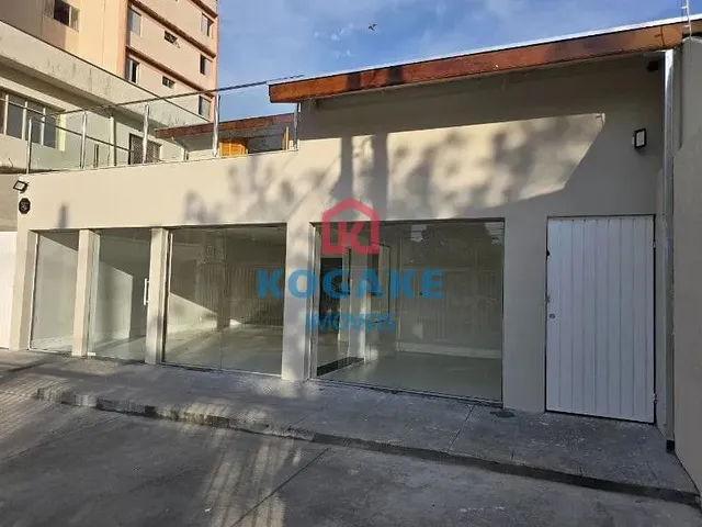 Sobrado com 352m² 1 quarto e 4 banheiros, à venda ou para alugar, no bairro Vila Betânia em São José Dos Campos