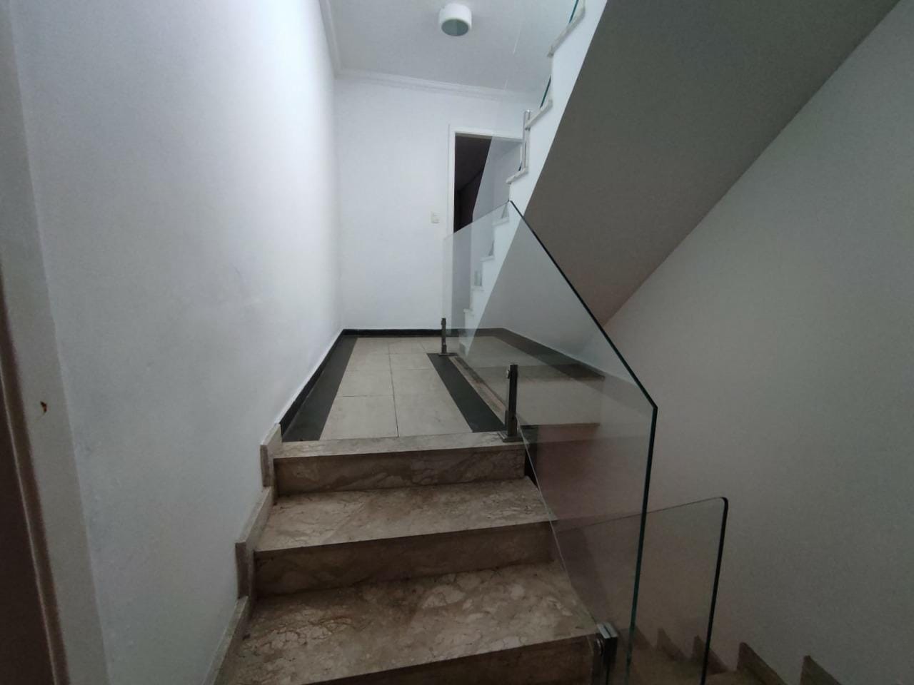 Sobrado à venda 5 Quartos, 4 Suites, 5 Vagas, 252M², Sítio da Figueira, São Paulo - SP