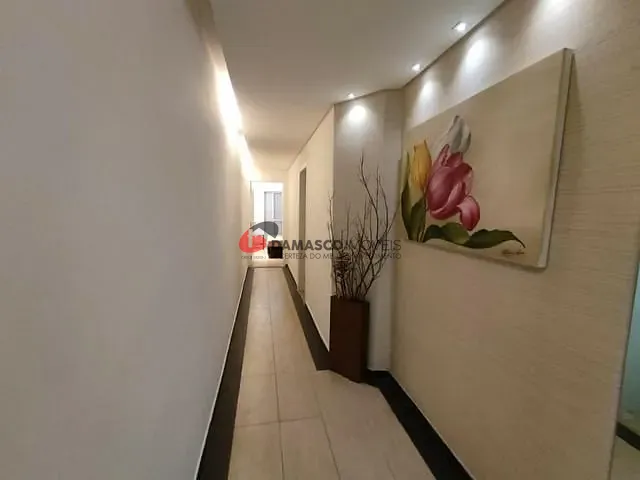 Sobrado com 252m² 5 quartos e 1 banheiro, à venda, no bairro Sítio da Figueira em São Paulo