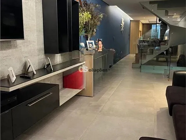 Sobrado 3 quartos e 4 banheiros, à venda, no bairro Tucuruvi em São Paulo