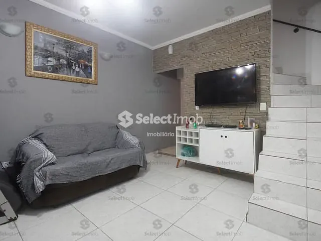 Sobrado com 137m² 3 quartos e 4 banheiros, à venda, no bairro Parque São Vicente em Mauá