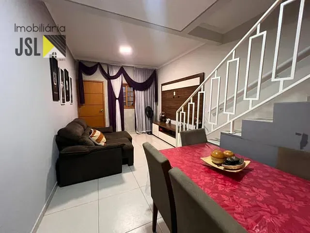 Sobrado com 88m² 2 quartos e 2 banheiros, à venda, no bairro Loteamento Parque do Museu em Caçapava